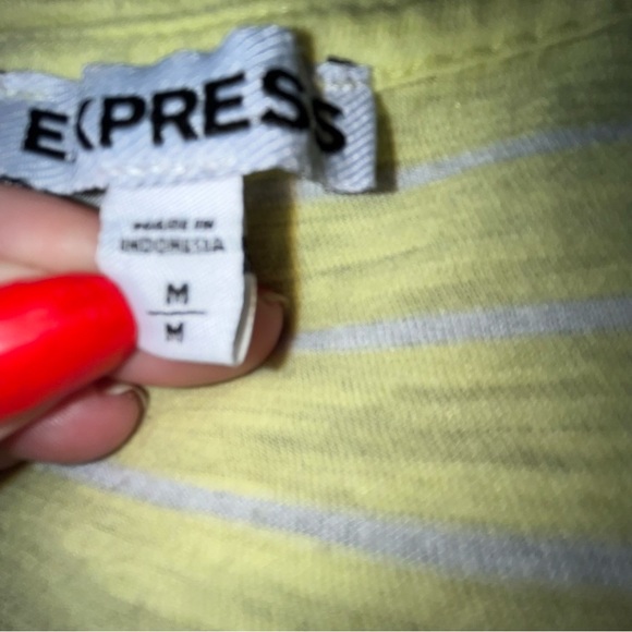 Express Top - Picture 3 of 5